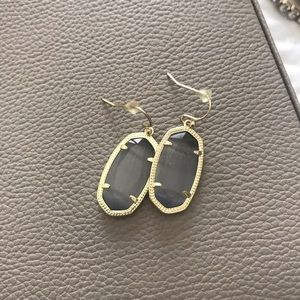 Kendra Scott earrings, NEVER worn!